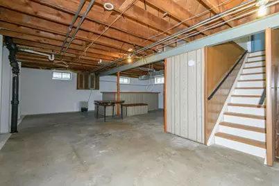 8220 W Keefe Ave, Milwaukee, WI 53222 - Photo 24