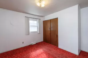 8220 W Keefe Ave, Milwaukee, WI 53222 - Photo 16