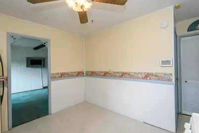 8220 W Keefe Ave, Milwaukee, WI 53222 - Photo 22