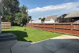 307 Main St, Caledonia, MN 55921 - Photo 2