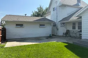 307 Main St, Caledonia, MN 55921 - Photo 6