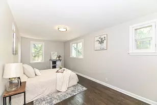 7702 W Keefe Ave, Milwaukee, WI 53222 - Photo 16