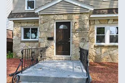 7702 W Keefe Ave, Milwaukee, WI 53222 - Photo 2