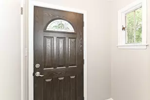 7702 W Keefe Ave, Milwaukee, WI 53222 - Photo 4