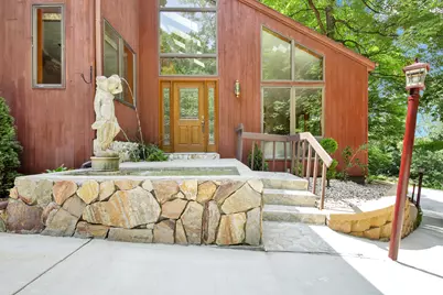 16645  Tanglewood Dr, Brookfield, WI 53005 - Photo 2