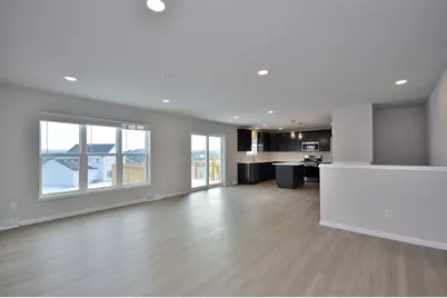 613  Standing Stone Dr, Waukesha, WI 53189 - Photo 10