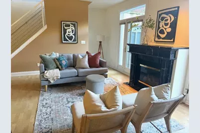 1515 N Van Buren St #208, Milwaukee, WI 53202 - Photo 2