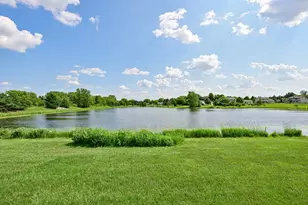 8521 W Lake Pointe Dr, Franklin, WI 53132 - Photo 28