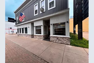 610  Main St, La Crosse, WI 54601 - Photo 1