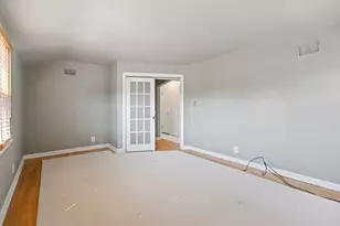 5810 N Green Bay Ave, Glendale, WI 53209 - Photo 18