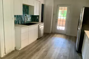 1744 Oregon St, Oshkosh, WI 54902 - Photo 1