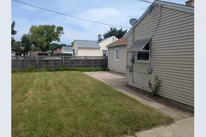 5509 N 20th St, Milwaukee, WI 53209 - Photo 6