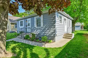 1115 Pleasant St, Lake Geneva, WI 53147 - Photo 26