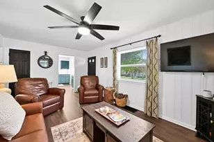 1115 Pleasant St, Lake Geneva, WI 53147 - Photo 8