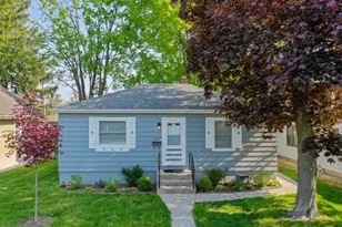 1115 Pleasant St, Lake Geneva, WI 53147 - Photo 4