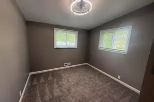 7006 W Lancaster Ave, Milwaukee, WI 53218 - Photo 14