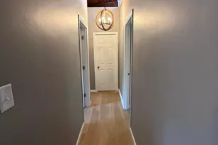 7006 W Lancaster Ave, Milwaukee, WI 53218 - Photo 8