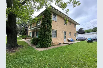 5065 N 84th St, Milwaukee, WI 53225 - Photo 2