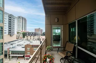 1550 E Royall Pl, Milwaukee, WI 53202 - Photo 24