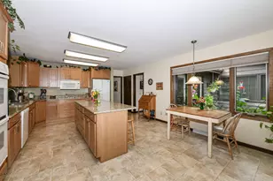 986 Indian Hills Rd, Fontana, WI 53125 - Photo 10