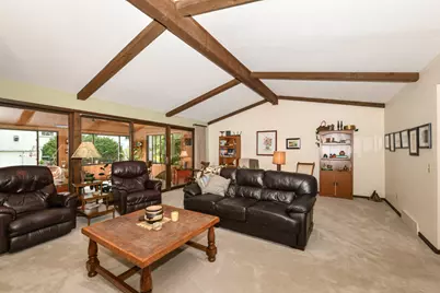 986  Indian Hills Rd, Fontana, WI 53125 - Photo 8