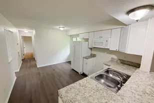 10452 W Tower Ave, Milwaukee, WI 53224 - Photo 8