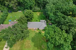 6954 S 109th St, Franklin, WI 53132 - Photo 24