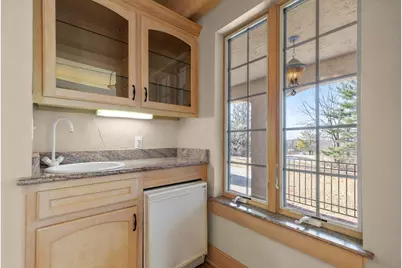 5820 E Waterford Rd, Hartford, WI 53027 - Photo 12