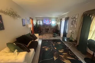 2432 N 55th St, Milwaukee, WI 53210 - Photo 12