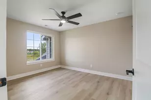 9200 66th Ave, Pleasant Prairie, WI 53158 - Photo 12