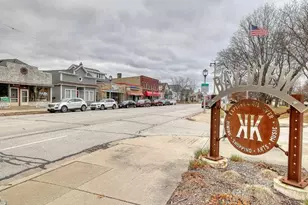 3459 S Kinnickinnic Ave, Milwaukee, WI 53207 - Photo 32