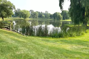 368 Park Hill Dr, Pewaukee, WI 53072 - Photo 14