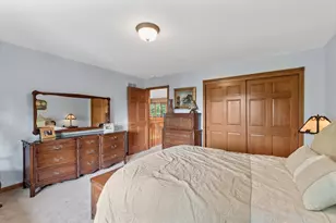 1117 E Sweetbriar Ln, Hartland, WI 53029 - Photo 26