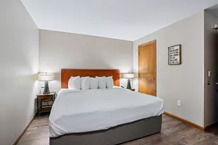 111 Center St, Lake Geneva, WI 53147 - Photo 12