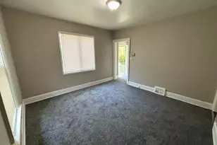 4661 N 38th St, Milwaukee, WI 53209 - Photo 6