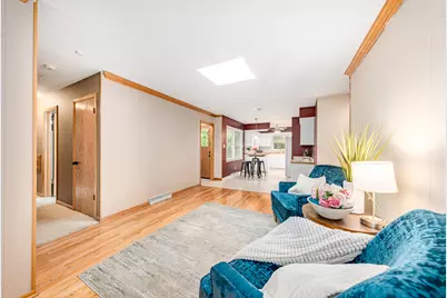 4212 N 95th St, Wauwatosa, WI 53222 - Photo 10