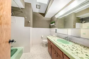 4212 N 95th St, Wauwatosa, WI 53222 - Photo 18