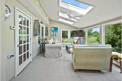 6215  Riesch Rd, West Bend, WI 53095 - Photo 18