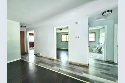 4034 S 60th St, Milwaukee, WI 53220 - Photo 10