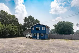 1225 60th St, Kenosha, WI 53140 - Photo 1