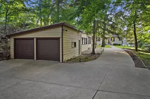 W329N6495 Forest Dr, Merton, WI 53029 - Photo 18