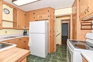 7388 S 46th St, Franklin, WI 53132 - Photo 6