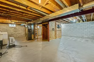 7204 S Countryside Dr, Franklin, WI 53132 - Photo 26