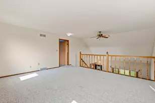 7204 S Countryside Dr, Franklin, WI 53132 - Photo 20