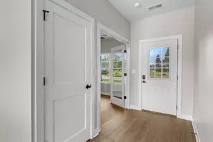 1339 Wolf Run, Manitowoc, WI 54220 - Photo 8