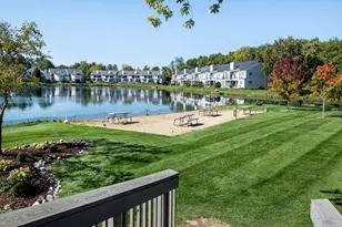 8423 S 76th St, Franklin, WI 53132 - Photo 60