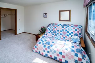 8423 S 76th St, Franklin, WI 53132 - Photo 42