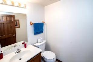 8423 S 76th St, Franklin, WI 53132 - Photo 28