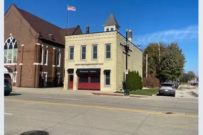 1322  State St, Racine, WI 53404 - Photo 1