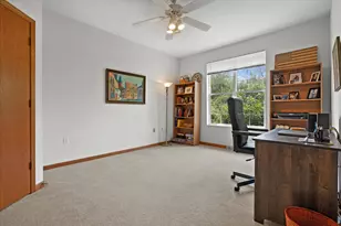 9164 W Elm Ct, Franklin, WI 53132 - Photo 18